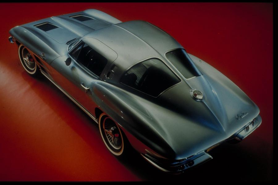  Chevrolet Corvette 1960 года  (фото 23 из 34)